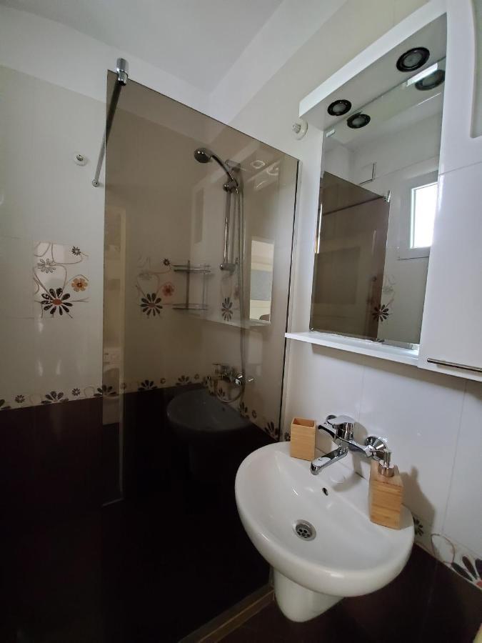 Sunny Central Apartment Sofia Bagian luar foto