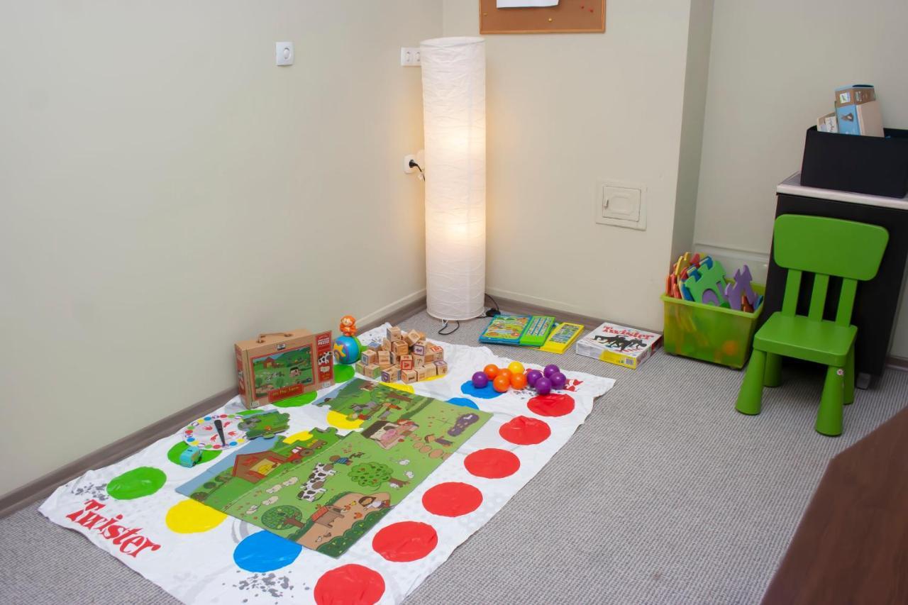 Sunny Central Apartment Sofia Bagian luar foto